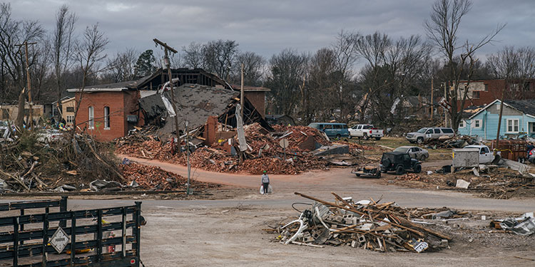 EEUU registró el miércoles 55 vientos huracanados, un récord histórico EEUU registró el miércoles 55 vientos huracanados, un récord histórico