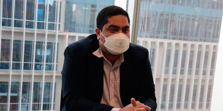 Ministro de Sedis: «Renunciaré a privilegios, este es gobierno para un pueblo pobre» Ministro de Sedis: «Renunciaré a privilegios, este es gobierno para un pueblo pobre»