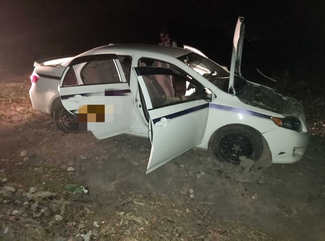 Policía recupera vehículo tipo taxi con reporte de robo en La Ceiba Policía recupera vehículo tipo taxi con reporte de robo en La Ceiba