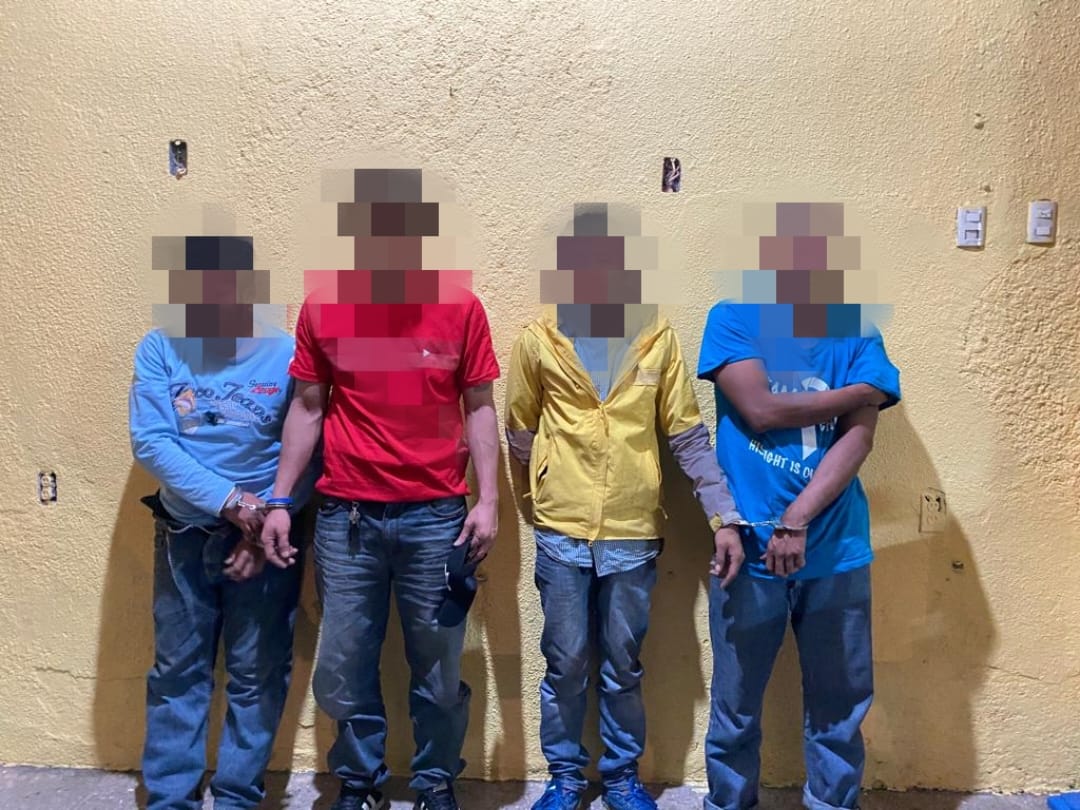 Detienen a cuatro personas por intentar robar un salón de belleza en la capital Detienen a cuatro personas por intentar robar un salón de belleza en la capital