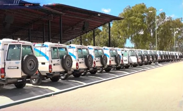 Entregan 47 nuevas ambulancias para fortalecer la red primaria de salud ante pandemia Entregan 47 nuevas ambulancias para fortalecer la red primaria de salud ante pandemia