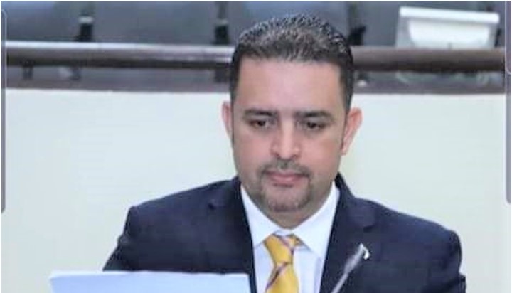 CNE inhabilita a diputado Roy Cruz por ser familiar del presidente de la CSJ, Rolando Argueta CNE inhabilita a diputado Roy Cruz por ser familiar del presidente de la CSJ, Rolando Argueta