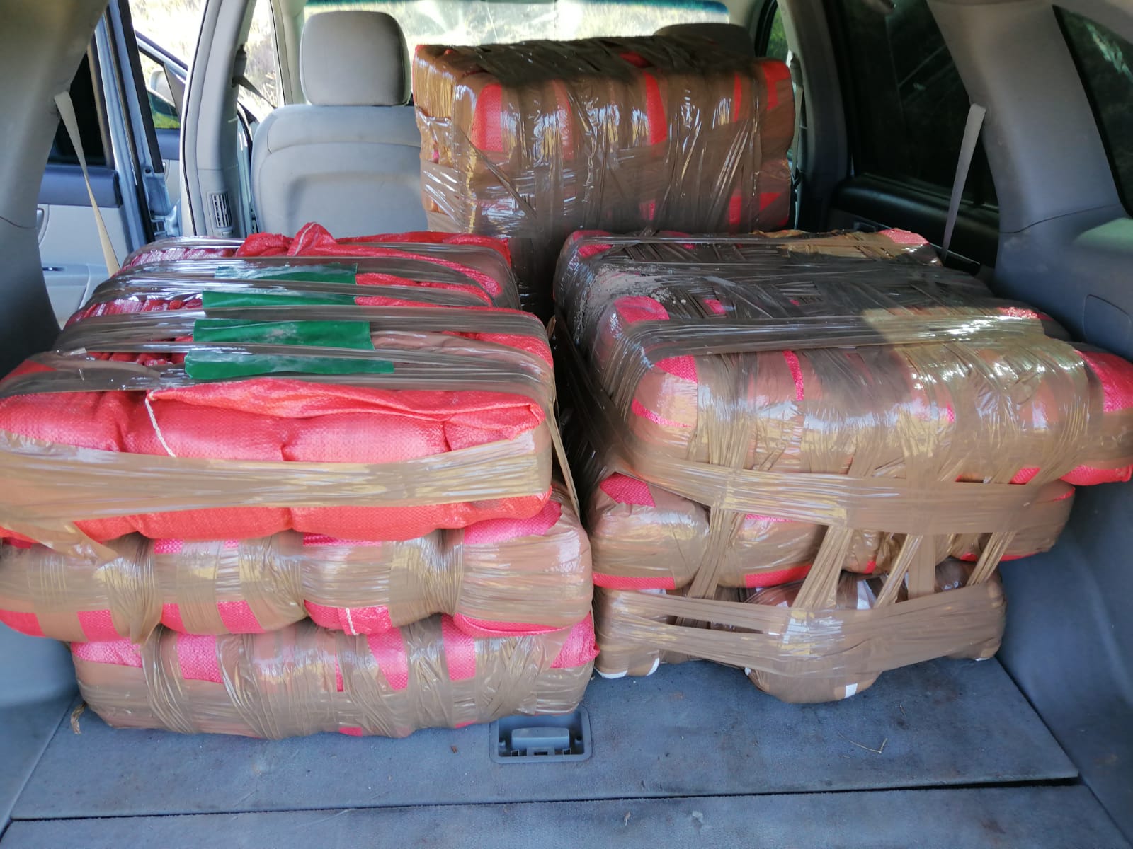 Más de 400 libras de supuesta marihuana fueron incautadas en Olancho