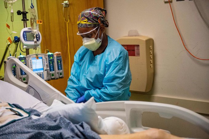 Las hospitalizaciones en EE.UU. por covid-19 alcanzan un récord, según el HHS Las hospitalizaciones en EE.UU. por covid-19 alcanzan un récord, según el HHS