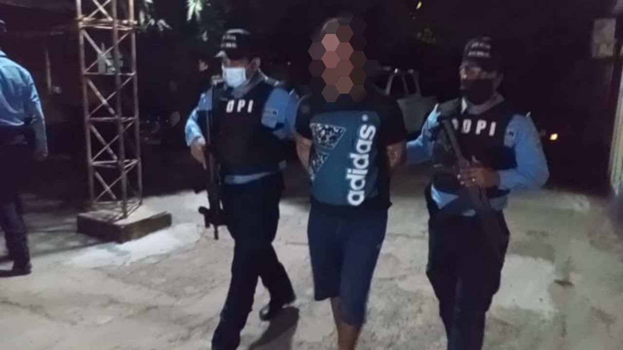 DPI captura supuesto marero salvadoreño por el asesinato de un miembro de la comunidad LGTBI DPI captura supuesto marero salvadoreño por el asesinato de un miembro de la comunidad LGTBI