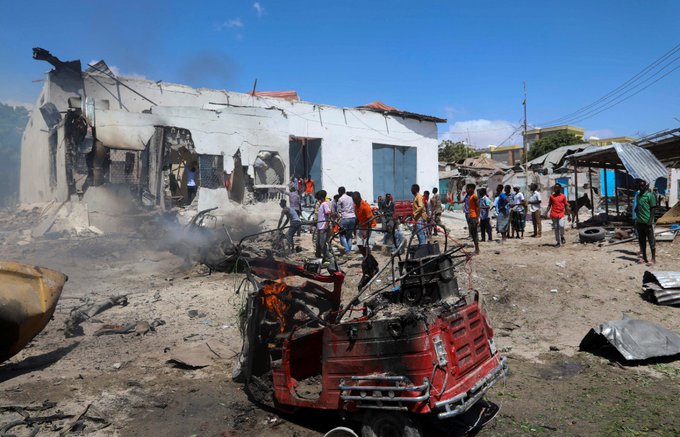 Ascienden a once los muertos en un ataque suicida en la capital de Somalia Ascienden a once los muertos en un ataque suicida en la capital de Somalia