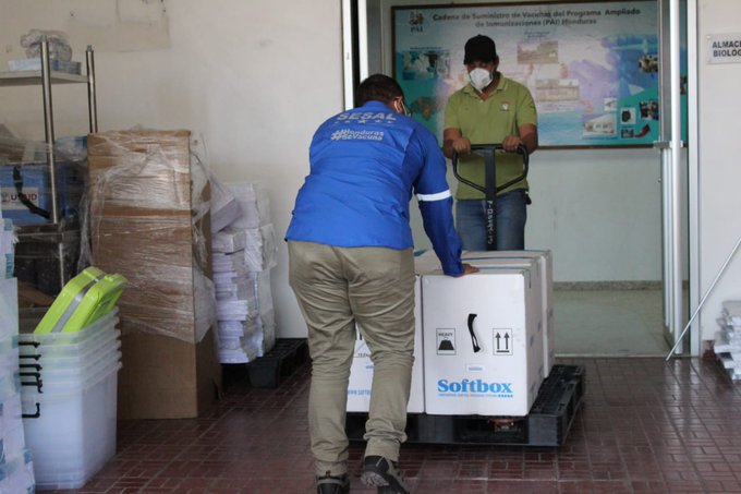 Honduras recibió el primer lote de vacunas pediátricas Pfizer contra la covid-19 Honduras recibió el primer lote de vacunas pediátricas Pfizer contra la covid-19