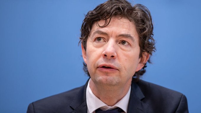 La covid será endémica a finales de año, según un científico alemán La covid será endémica a finales de año, según un científico alemán