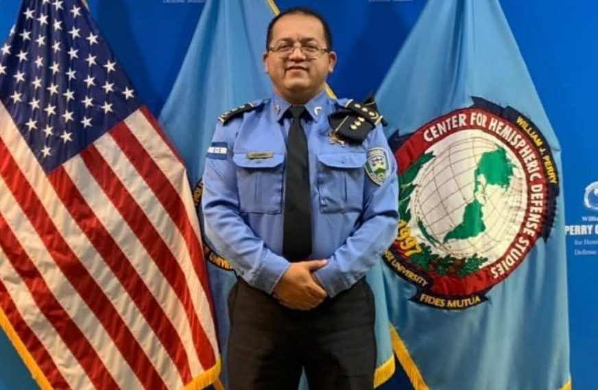 Héctor Gustavo Sánchez es nombrado como nuevo director de la Policía Nacional Héctor Gustavo Sánchez es nombrado como nuevo director de la Policía Nacional