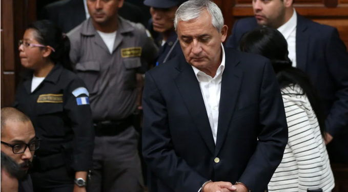 Comenzó en Guatemala el juicio contra el ex presidente Otto Pérez Molina por corrupción