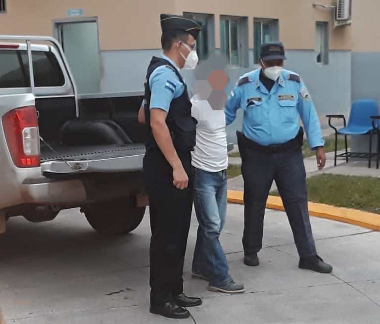 Septuagenario es capturado por abusar sexualmente de su sobrina de 13 años en Santa Bárbara