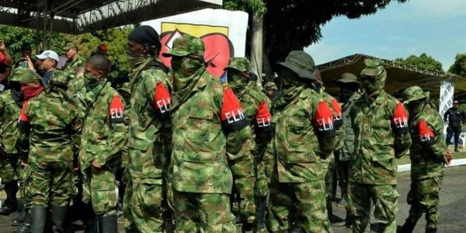 Colombia alertó sobre el riesgo de reclutamiento de menores tras los choques entre las guerrillas del ELN y las FARC