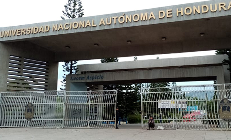 Sindicato exige suspensión del retorno a clases en la UNAH hasta que se demuestre preparación con bioseguridad Sindicato exige suspensión del retorno a clases en la UNAH hasta que se demuestre preparación con bioseguridad