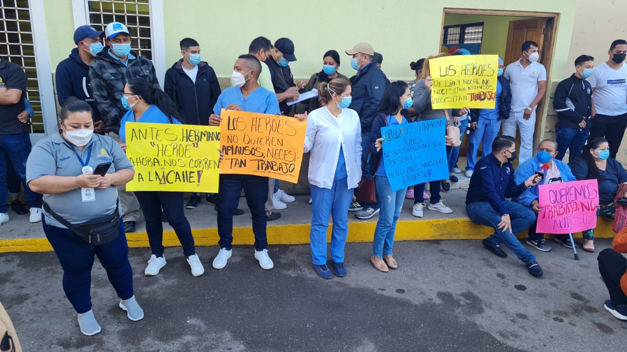 Protestas de los empleados de la salud marcan el inicio del año Protestas de los empleados de la salud marcan el inicio del año