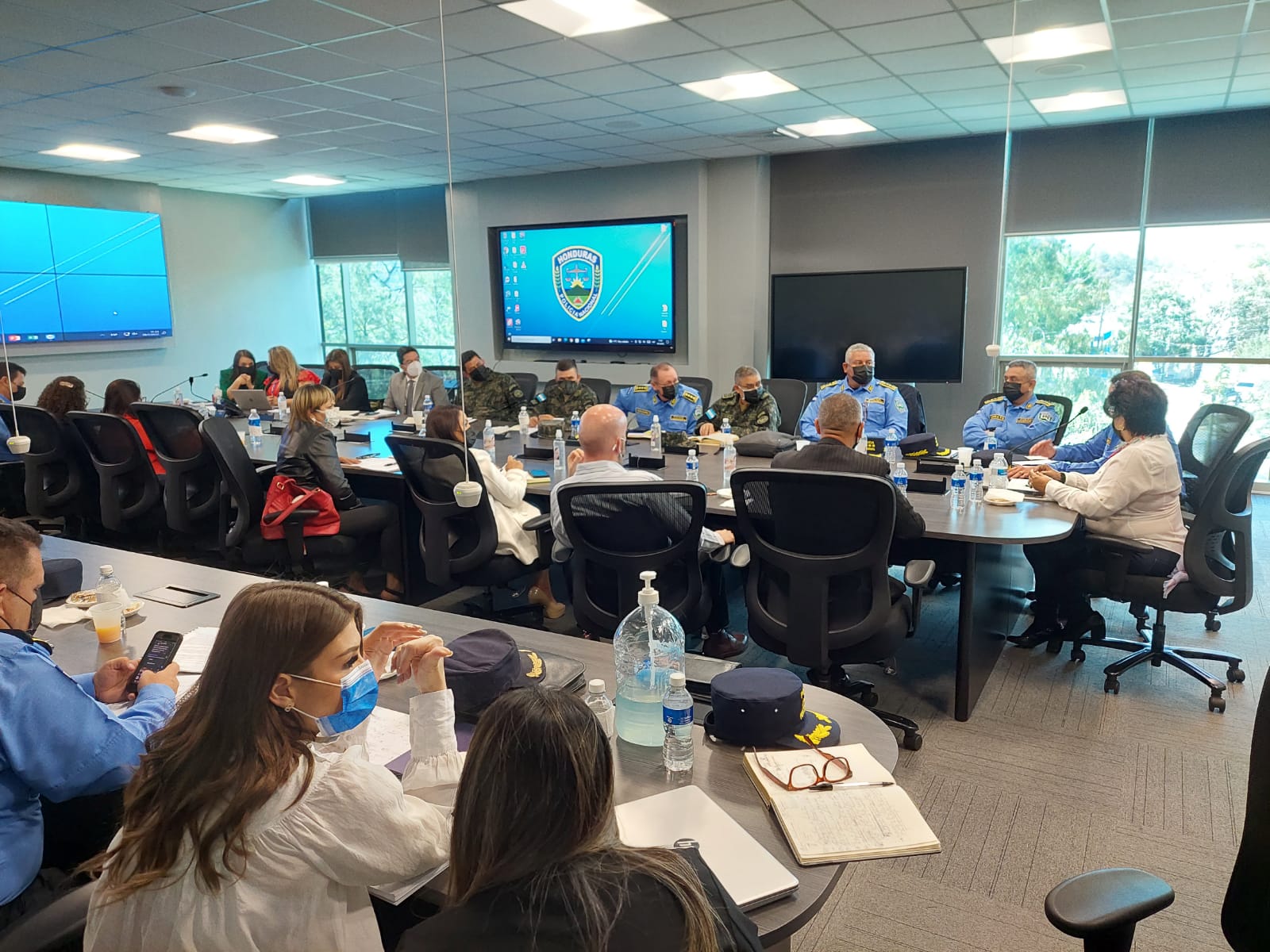 Más de mil efectivos policiales listos para toma de posesión presidencial de Xiomara Castro