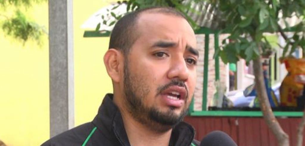 Ministro de Educación confirma que hubo anomalías en nombramientos de plazas