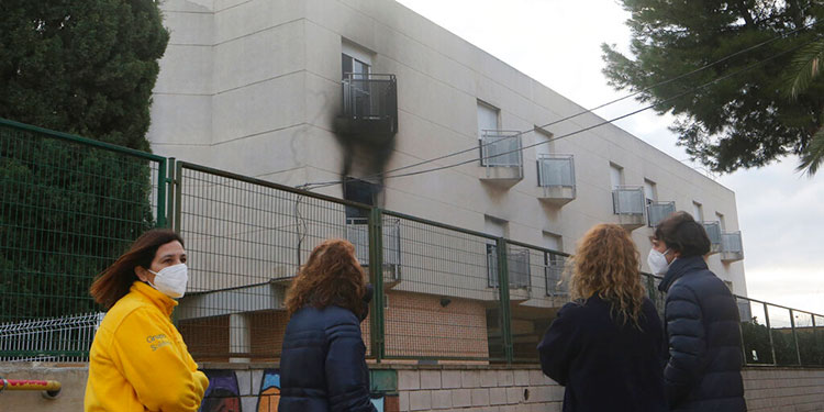 Seis fallecidos en incendio de una residencia en España