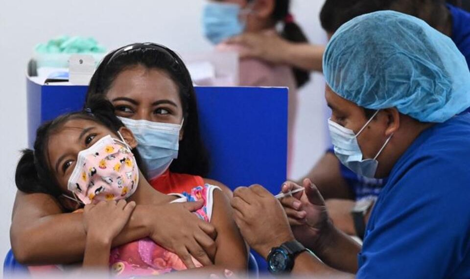 Viceministro de Salud: Vacunas pediátricas llegarán antes que finalice enero