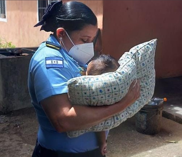 La Policía recupera bebé de tres meses que había sido robado en La Ceiba