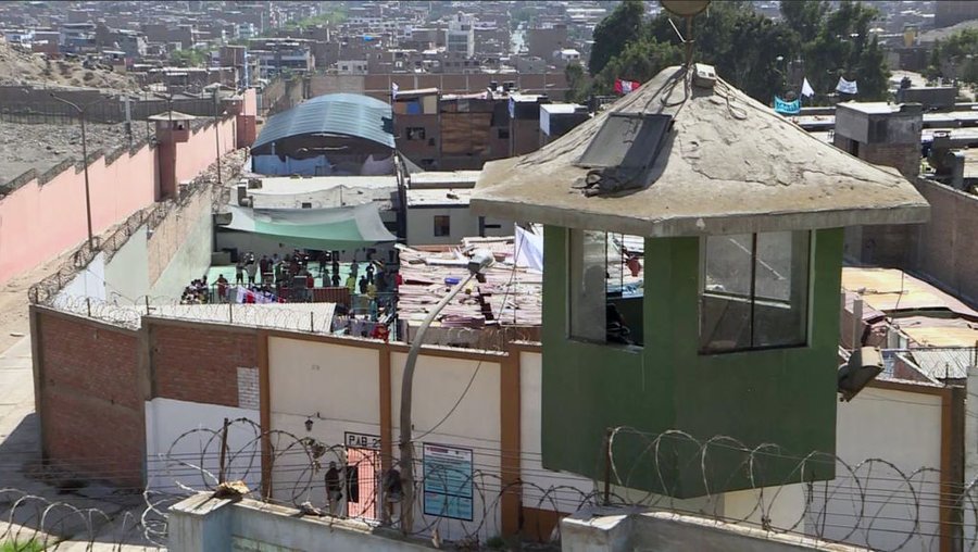 Reportan 34 heridos tras riña en el penal de Lurigancho en Lima, Perú