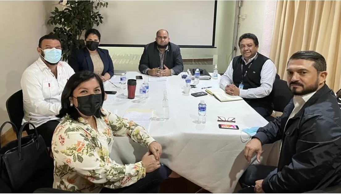 Comisión de dictamen para derogar ley de empleo temporal continua en reunión con diversos sectores Comisión de dictamen para derogar ley de empleo temporal continua en reunión con diversos sectores