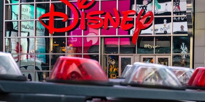 Disney anunció que suspende todos los estrenos de sus películas en Rusia Disney anunció que suspende todos los estrenos de sus películas en Rusia