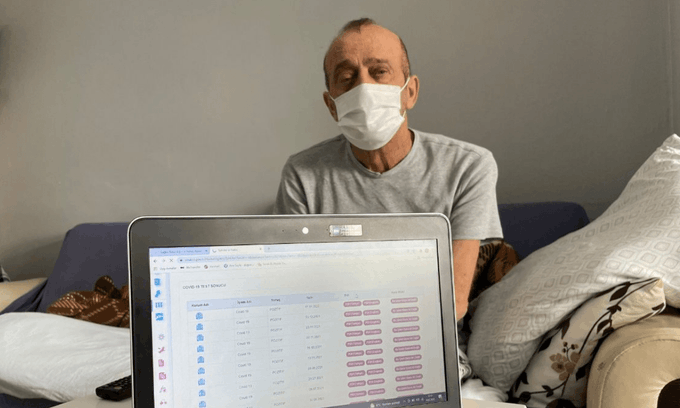 ¡Insolito! Un hombre lleva 14 meses aislado tras dar positivo en 78 pruebas de coronavirus