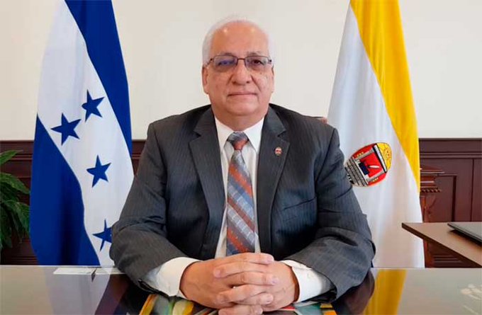 Somos una institución autónoma, dice rector de la UNAH sobre proyecto para eliminar la PAA