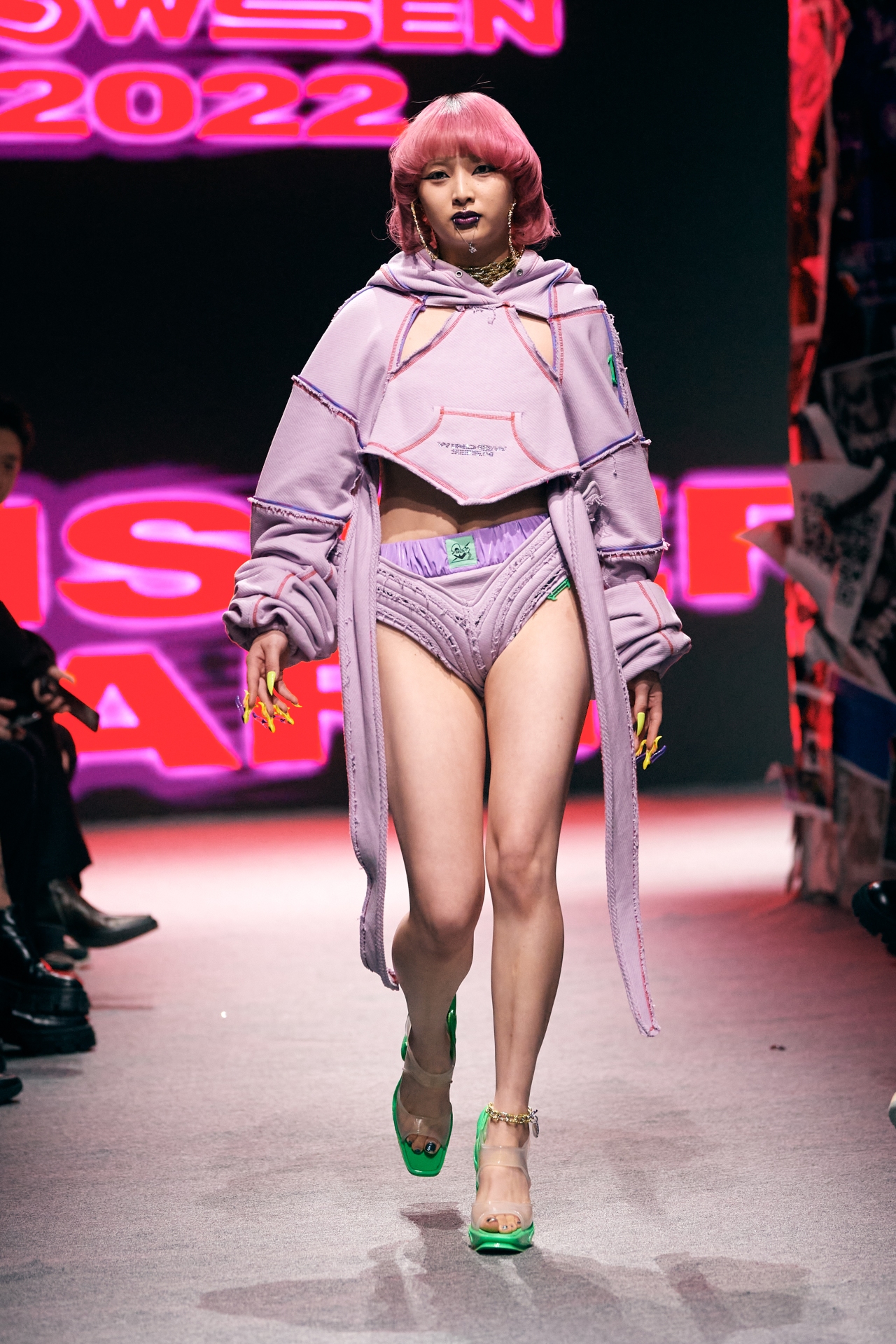 WINDOWSEN-SS22-Look-14