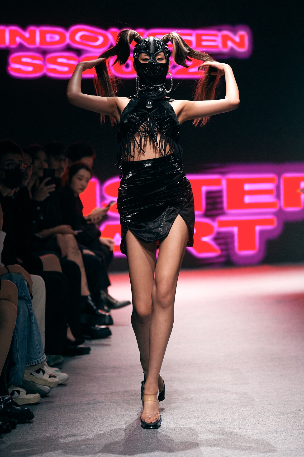 WINDOWSEN-SS22-Look-21