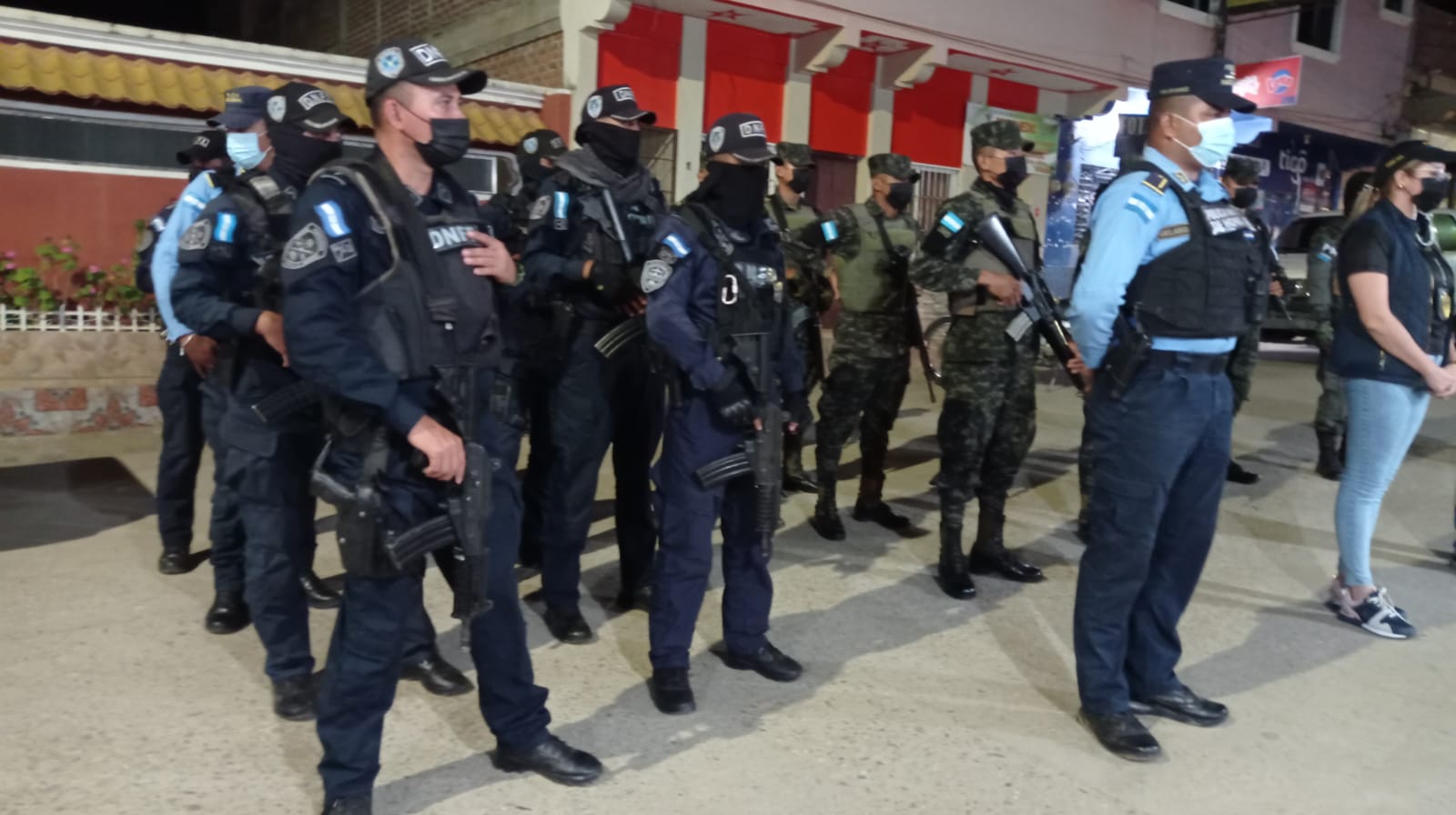 Funcionarios policiales en conjunto con Ministerio Público y Fuerzas Armadas ejecutan inspecciones en El Paraíso