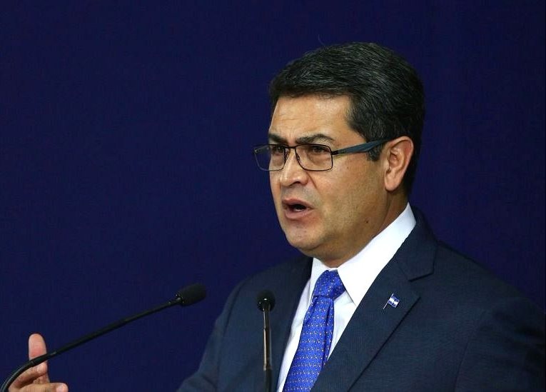 “Estoy listo para presentarme voluntariamente y defenderme”: Expresidente Juan Orlando Hernández “Estoy listo para presentarme voluntariamente y defenderme”: Expresidente Juan Orlando Hernández