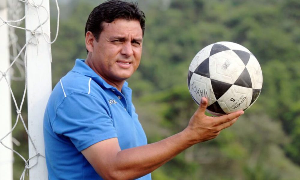 Cesar “El Nene» Obando es el nuevo técnico del Motagua
