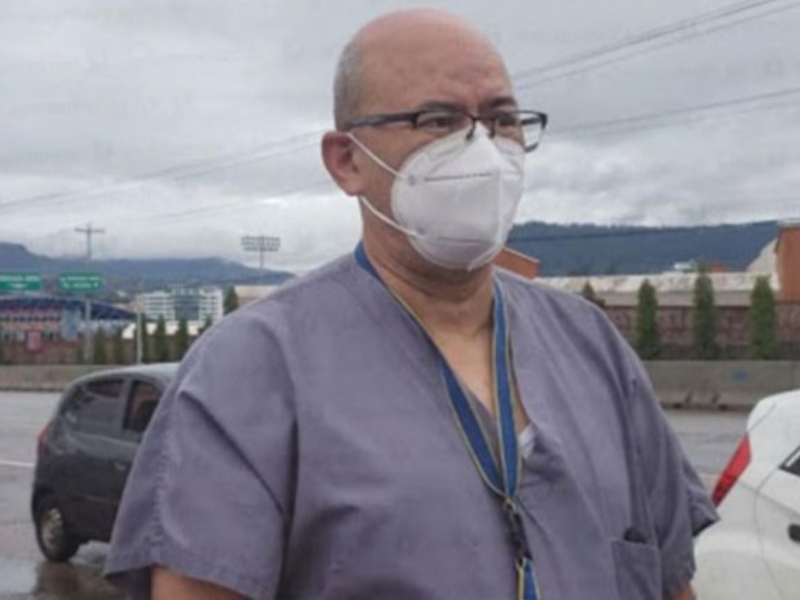 Microbiolgos harán un compas de 3 meses de espera para que revisen sus contratos y les otorguen acuerdos Microbiolgos harán un compas de 3 meses de espera para que revisen sus contratos y les otorguen acuerdos