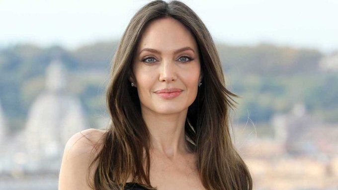 El contundente mensaje de Angelina Jolie tras el ataque a Kiev El contundente mensaje de Angelina Jolie tras el ataque a Kiev