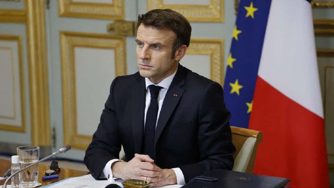 Emmanuel Macron solicitó a Putin poner «fin inmediato» a ataque en Ucrania Emmanuel Macron solicitó a Putin poner «fin inmediato» a ataque en Ucrania