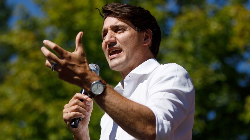 El primer ministro de Canadá anuncia sanciones a Vladimir Putin