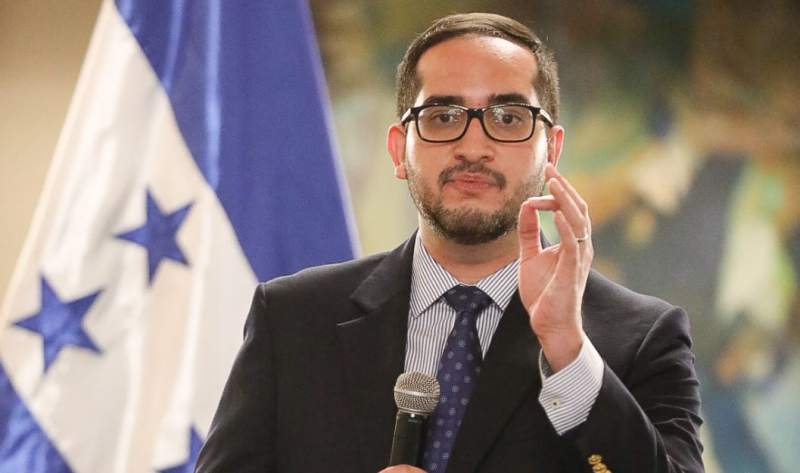 Diputado Nacionalista: «No apoyaremos ningún trancazo, haremos oposición a favor del pueblo». Diputado Nacionalista: «No apoyaremos ningún trancazo, haremos oposición a favor del pueblo».