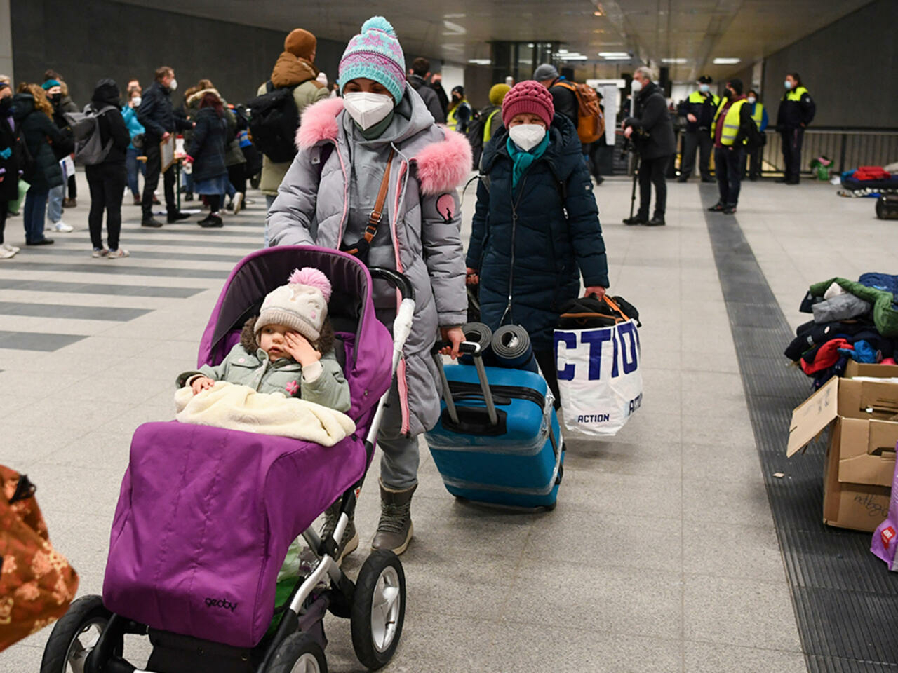 Ucranianos reciben permiso para trabajar y vivir en Polonia Ucranianos reciben permiso para trabajar y vivir en Polonia