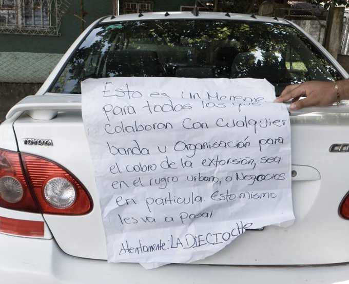 Asesinan a taxista y le dejan un rotulo en El Progreso, Yoro. Asesinan a taxista y le dejan un rotulo en El Progreso, Yoro.