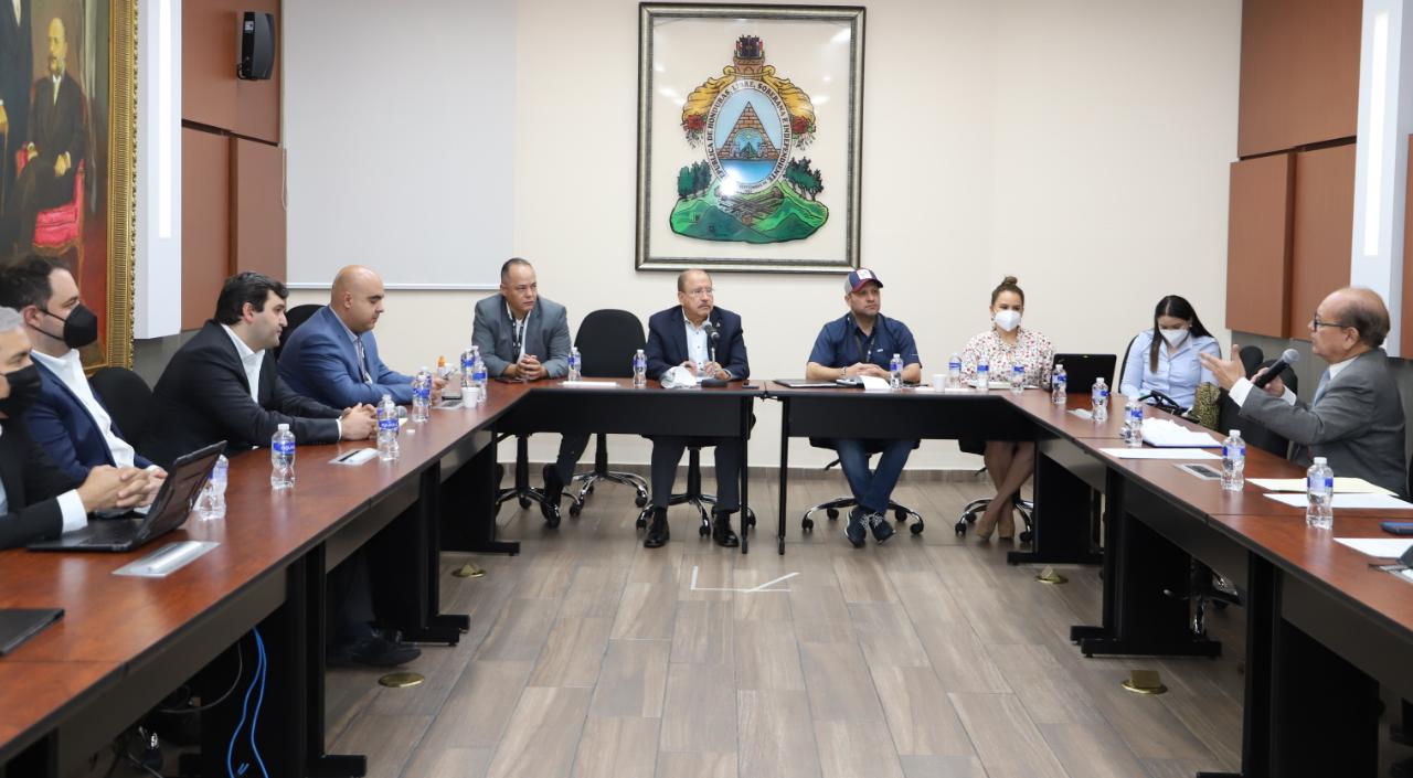 CN continúa escuchando opinión de sectores sobre iniciativa para suspender exenciones fiscales CN continúa escuchando opinión de sectores sobre iniciativa para suspender exenciones fiscales