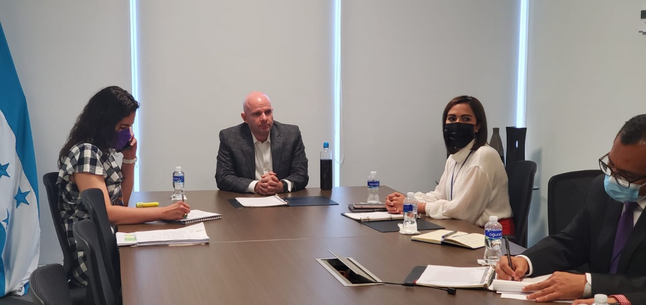 Acuerdan instalación de una mesa técnica para promocionar productos del país Acuerdan instalación de una mesa técnica para promocionar productos del país