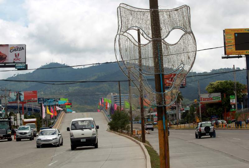 Expresidenta del CHE sugiere «Hoy no circula» para ahorrar combustibles Expresidenta del CHE sugiere «Hoy no circula» para ahorrar combustibles