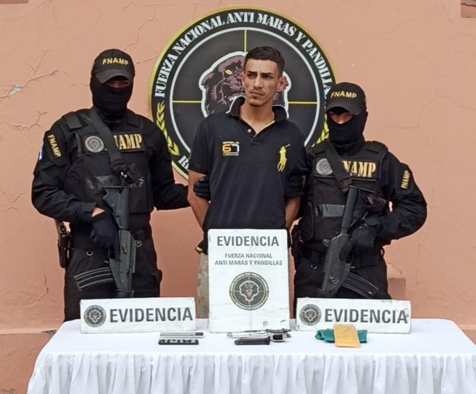 FNAMP captura a segundo supuesto implicado en atentado a edificio de Radio Globo FNAMP captura a segundo supuesto implicado en atentado a edificio de Radio Globo