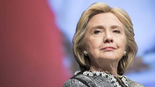 La exsecretaria de Estado de EE.UU. Hillary Clinton, positiva por covid-19