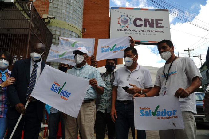 Partido Salvador de Honduras se divide porque no le están dando trabajo a las bases