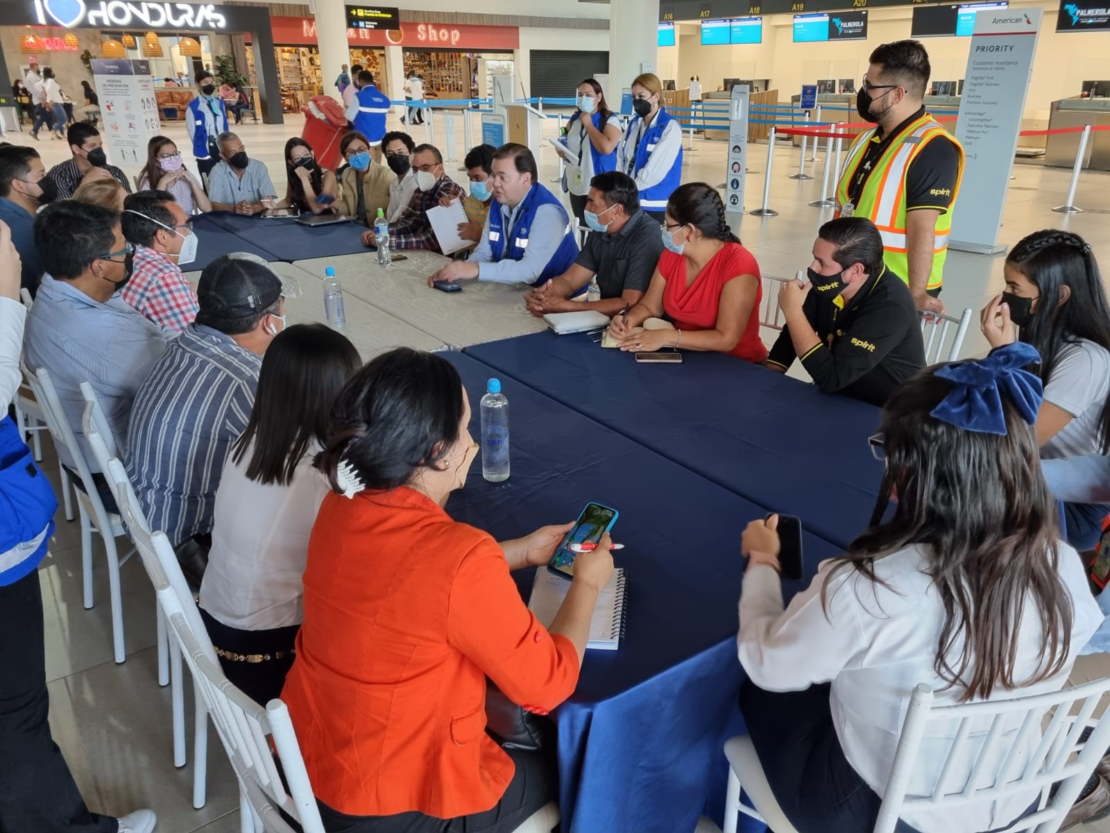 Hoteleros de Comayagua y aerolíneas de Palmerola se reúnen en busca de alianzas estratégicas