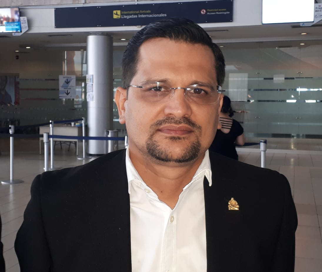 David Reyes: «No se puede llevar lo que se les antoje, porque el CN no es un potrero» David Reyes: «No se puede llevar lo que se les antoje, porque el CN no es un potrero»