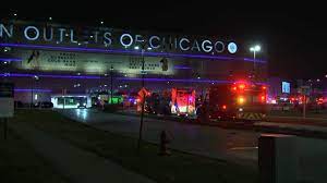 Tiroteo en Fashion Outlets of Chicago: un muerto, un herido y varios prófugos