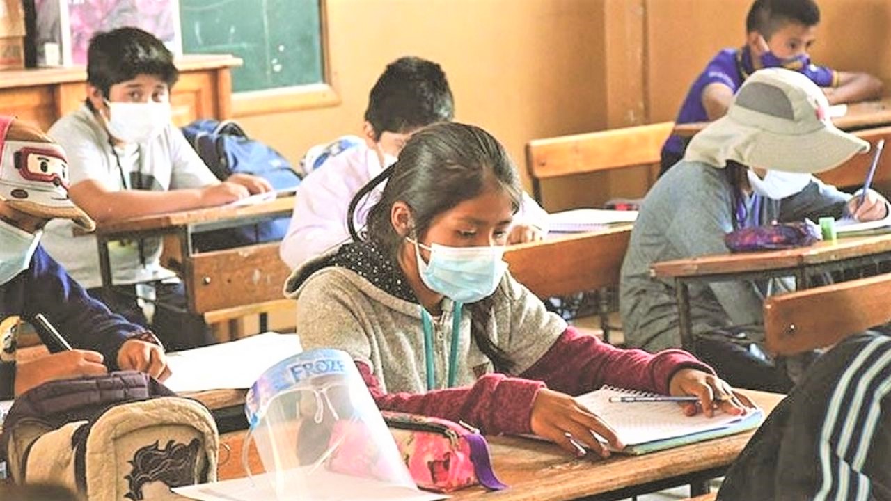 Un 80% de centros educativos no reúne condiciones para regresar a clases Un 80% de centros educativos no reúne condiciones para regresar a clases